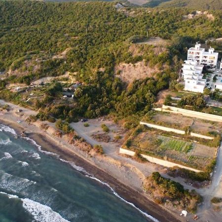 Oasis Residency Apartment Спиле Екстериор снимка