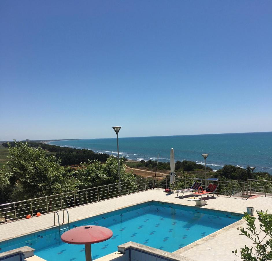Oasis Residency Apartment Спиле Екстериор снимка